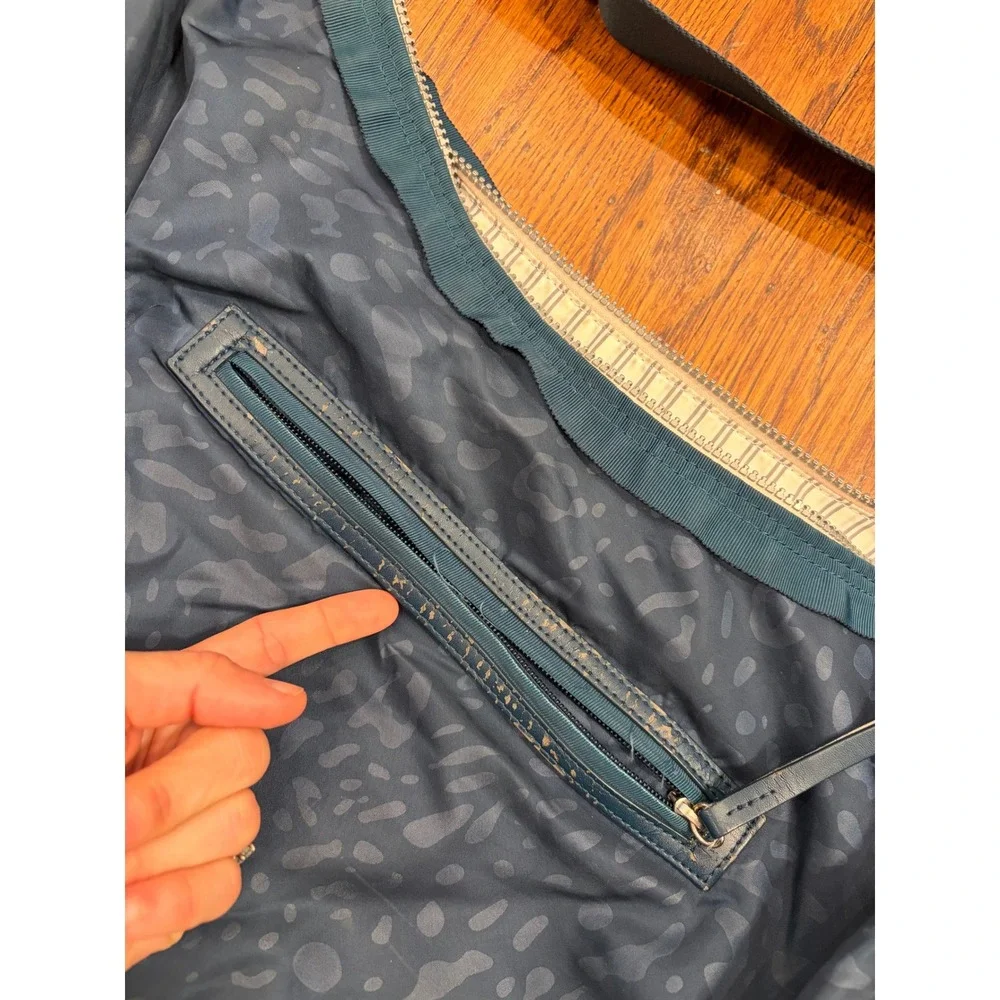 Lululemon Resolution Hobo Bag Alberta Lake Blue Teal Yoga Mat Carrier Crossbody
